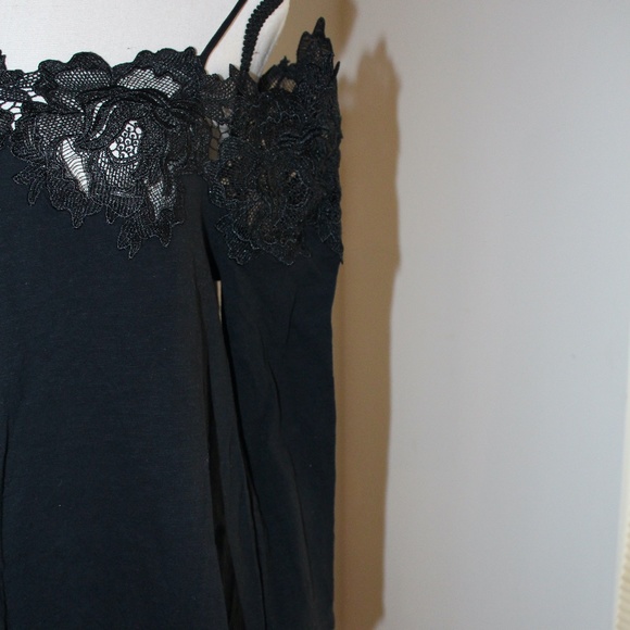Meadow Rue, black Lace off the Shoulder top - Picture 5 of 8